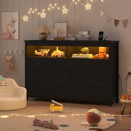 Wodeer 9 Drawer Dresser for Bedroom with LED Lights, Charging Station, Wood Chest of Drawers with Metal Handles, Modern TV Stand & Storage Organizer for Living Room, Hallway, Black