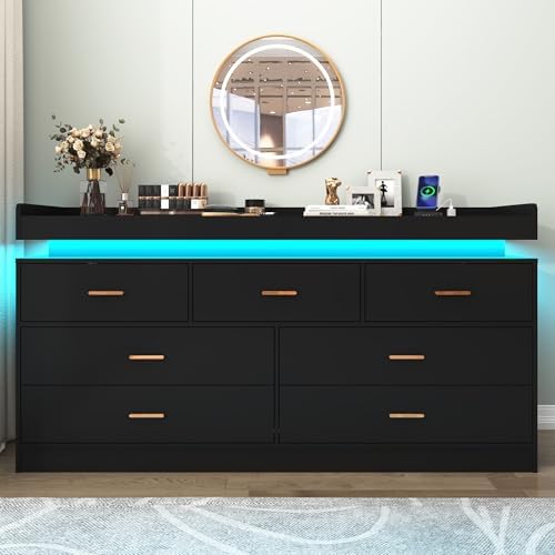 Hlivelood 7 Drawer Dresser with LED Light and Charging Station, Modern Chest of Drawers for Closet, Wide Drawer Organizer Cabinet for Bedroom, Living Room, Entryway, Hallway, Black