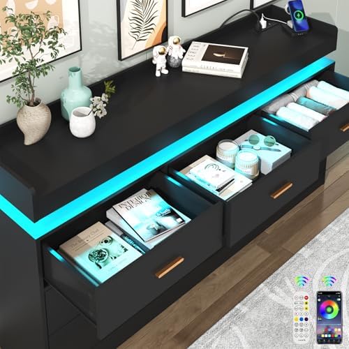 Hlivelood 7 Drawer Dresser with LED Light and Charging Station, Modern Chest of Drawers for Closet, Wide Drawer Organizer Cabinet for Bedroom, Living Room, Entryway, Hallway, Black