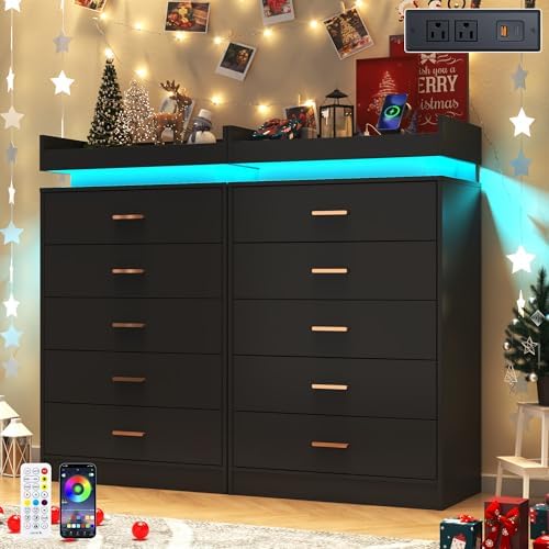Hlivelood 5 Drawer Dresser with LED Light and Charging Station, Modern Chest of Drawers for Closet, Wide Drawer Organizer Cabinet, Living Room, Entryway, Hallway, Black