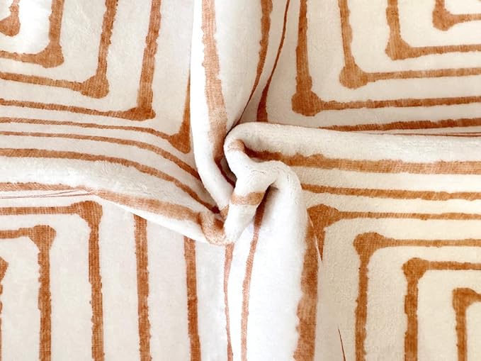 GLN Rugs Contemporary Collection - Machine Washable Area Rug, Contemporary Washable, Non Slip, Low Pile Chenille Rug, Living Room, Bedroom, Kitchen Rug (5'3" Round Orange Beige)