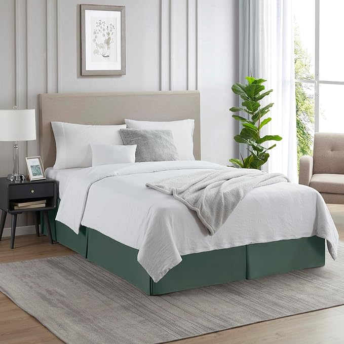 Nestl Forest Green Bed Skirt Cal King Size - Cal King Bed Skirt 14 Inch Drop - Brushed Microfiber Bed Skirts - Hotel Quality Pleated Bed Skirt - Shrinkage & Fade Resistant