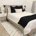 Bed Runner Set - 100% Pure Cotton 800 Thread Count - Luxury 1 Pinch Pleated Bed Runner and 2 Pillow Cover - 3 Piece Pinch Pleated Bed Runner Set King, Black