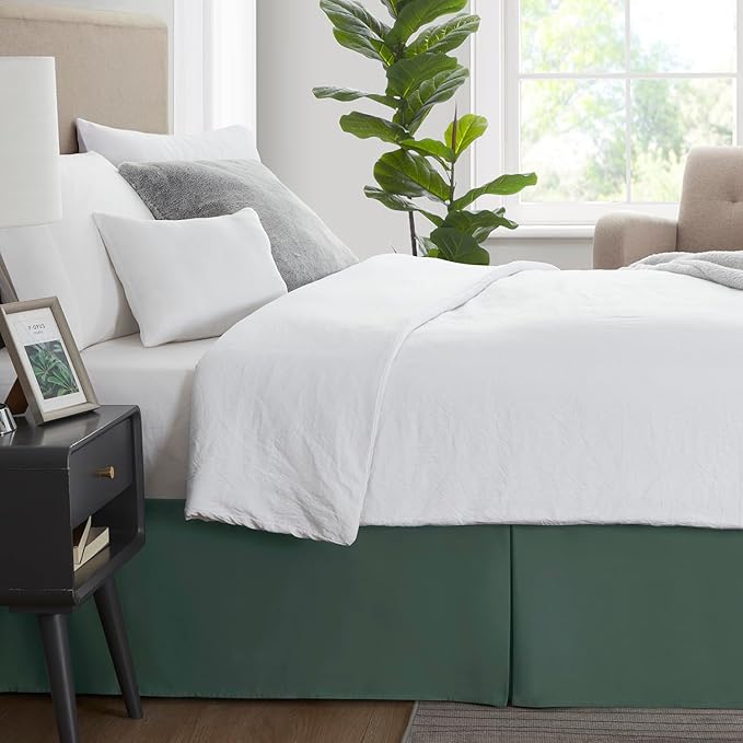 Nestl Forest Green Bed Skirt Cal King Size - Cal King Bed Skirt 14 Inch Drop - Brushed Microfiber Bed Skirts - Hotel Quality Pleated Bed Skirt - Shrinkage & Fade Resistant
