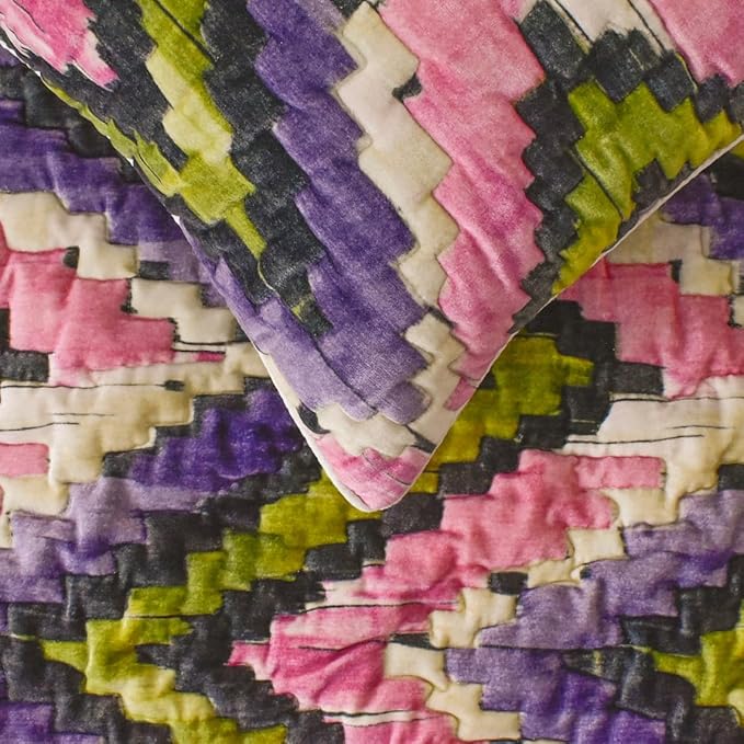 The HomeCentric King/Queen/Twin Pink & Purple Luxury CA King 86"x18" Bed Runner with Two Pillow Cover, Chevron, Quilted Bed Scarf on Velvet Fabric - Artful Chevron