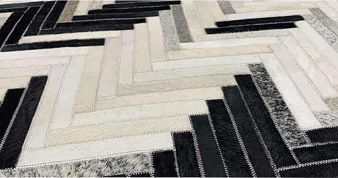 Round Cowhide Faux Leather Area Rug 8×8 ft – Black & White Modern Chevron Pattern Low Pile Carpet with Non-Slip Wool Backing, Soft Durable Living Room & Bedroom Accent Rug
