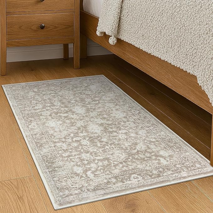 KILOCOCO Moroccan Small Area Rug 2x3 Entryway Rugs Printed Vintage Floral Washable Rug Non-Slip Kitchen Indoor Door Mat, Accent Throw Small Rugs for Laundry Room Bedroom Entrance, Beige