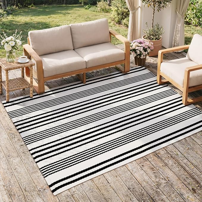 OJIA Outdoor Area Rug 4'x6', Black and White Outdoor Rug Machine Washable Patio Rugs Cotton Hand Woven Door Mats Indoor Outdoor Striped Rugs for Front Porch/Deck/Backyard/Balcony/Home Decor