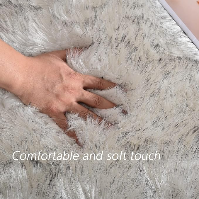 Latepis 3x4 Area Rug White and Grey Tips Faux Sheepskin Fur Rug Washable Fluffy Rugs for Bedroom Bedside Plush Fuzzy Boho Rug Luxury Home Decor
