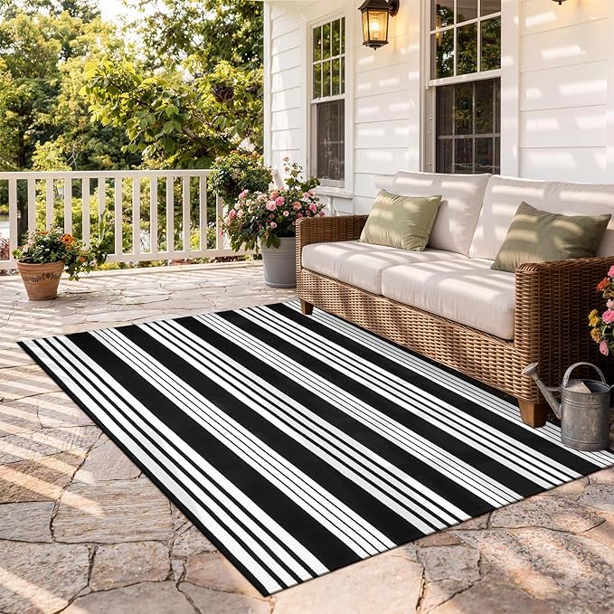 OJIA Black and White Outdoor Rug 4'x6' Cotton Woven Patio Rug Machine Washable Front Door Mat Outdoor Area Rugs Floor Mat for Farmhouse/Front Porch/Balcony/Entryway/Deck/Home Entrance Decor