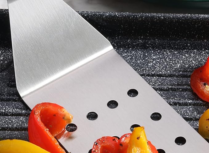 New Star Foodservice 14.5 Inch Perforated Flexible Grill Turner