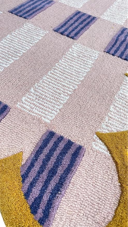 Hand-Tufted Wool Rug with Scalloped Edges, Light Blue Plaid Pattern, Cozy Soft Area Rug for Living Room, Bedroom, and Nursery, Handmade Modern Accent Rug (Pink, 4X6 FEET)