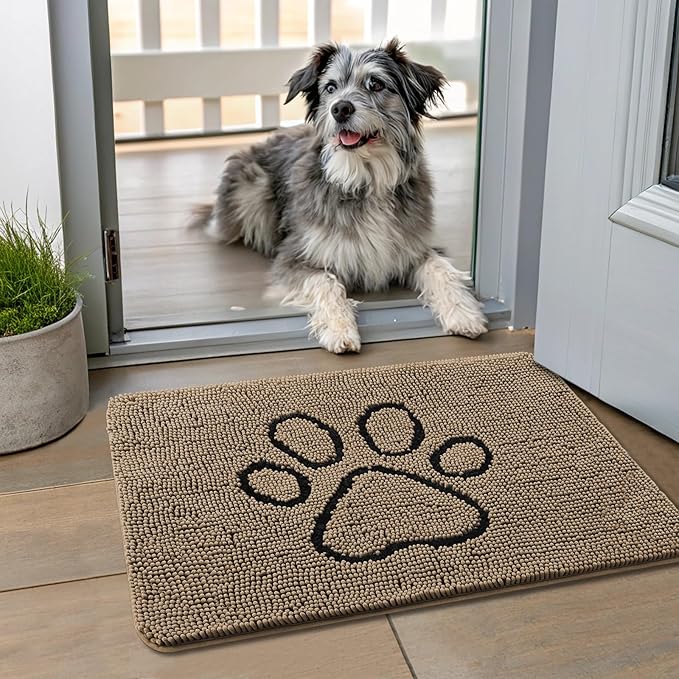 Smiry Dog Door Mat for Muddy Paws, Absorbent Dirt Trapper Non Slip Quick Dry Washable Chenille Mat for Mud Dogs, Entry Rug for Indoor and Outdoor (24x16 Inches, Camel and Black)