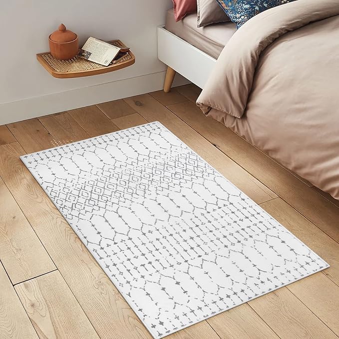 Lahome Moroccan Entryway Washable Rugs 2x3 Non-Slip Thin Kitchen Rug Throw Small Area Rugs for Bedroom Accent Print Distressed Bathroom Mat White Floor Indoor Doormat Carpet for Laundry Living Room