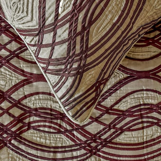 The HomeCentric King/Queen/Twin Brown Decorative Bed Runner Twin 53"x18" Bed Runner with One Pillow Cover, Quilted, Swirl Pattern Bed Scarf on Satin Fabric - Brown Swirls