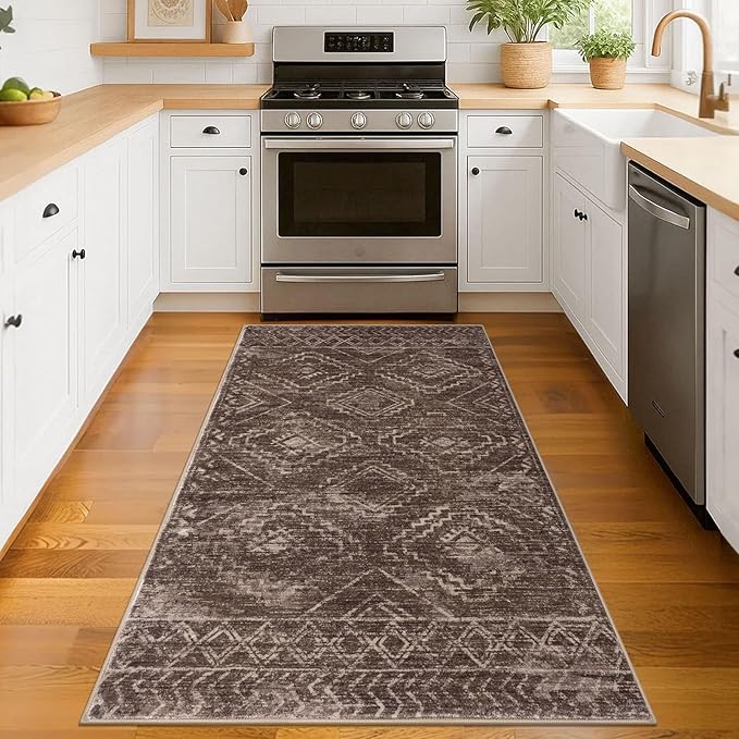 KILOCOCO Boho Entryway Rug 3x5 Area Rug Washable Non Slip Throw Rugs Soft for Kitchen Living Room Dining Bedroom Geometric Moroccan Carpet, Rust Red