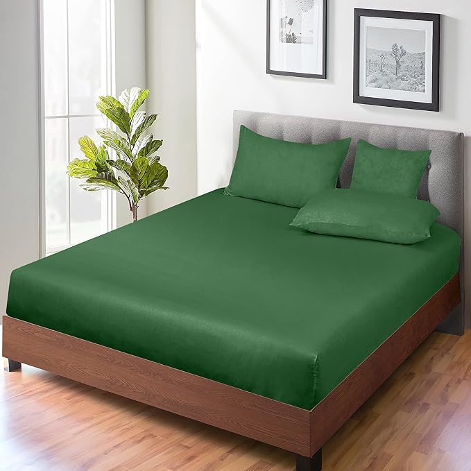 ROYALE LINENS 300 Thread Count 100% Long Staple Combed Cotton Fitted Sheet Full - Super Soft Deep Pocket Bottom Sheet - Fitted Sheets Only - Elastic Sheets (Full, Hunter Green)