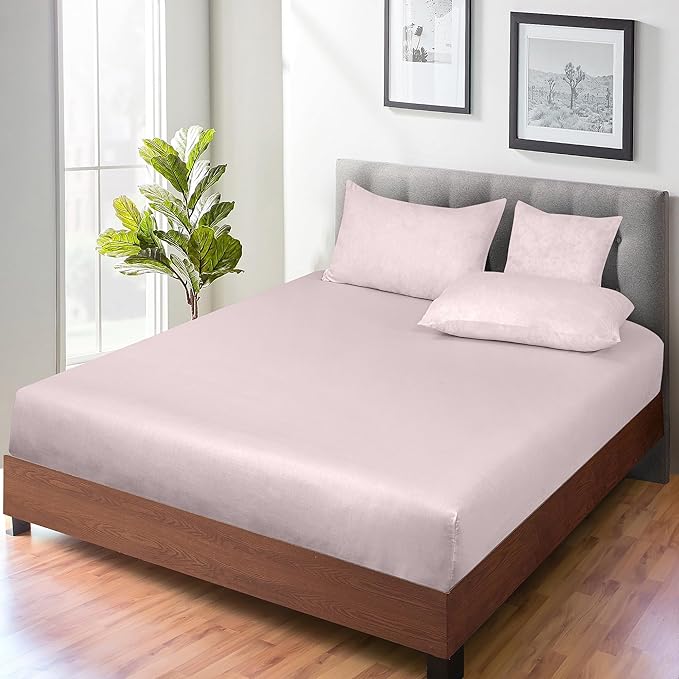 ROYALE LINENS 300 Thread Count 100% Long Staple Combed Cotton Fitted Sheet Queen - Super Soft Deep Pocket Bottom Sheet - Fitted Sheets Only - Elastic Sheets (Queen, Lavender)