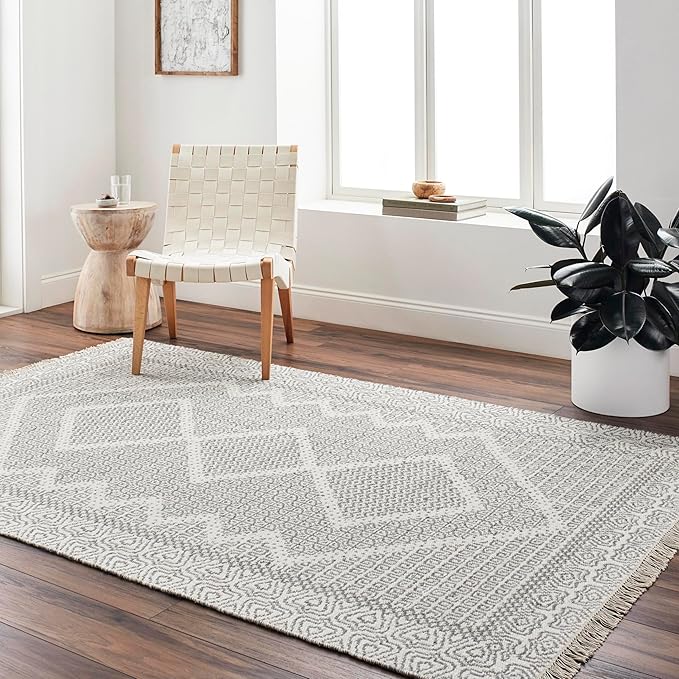 Mark&Day Wool Rugs, 5x7 Nishnabotny Cottage Light Gray Area Rug, Grey Beige Carpet for Living Room, Bedroom or Kitchen (5' x 7'6")