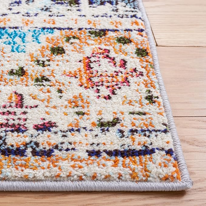 SAFAVIEH Madison Collection Accent Rug - 3' x 5', Orange & Beige, Boho Diamond Distressed Design, Non-Shedding & Easy Care, Ideal for High Traffic Areas in Entryway, Living Room, Bedroom (MAD418P)