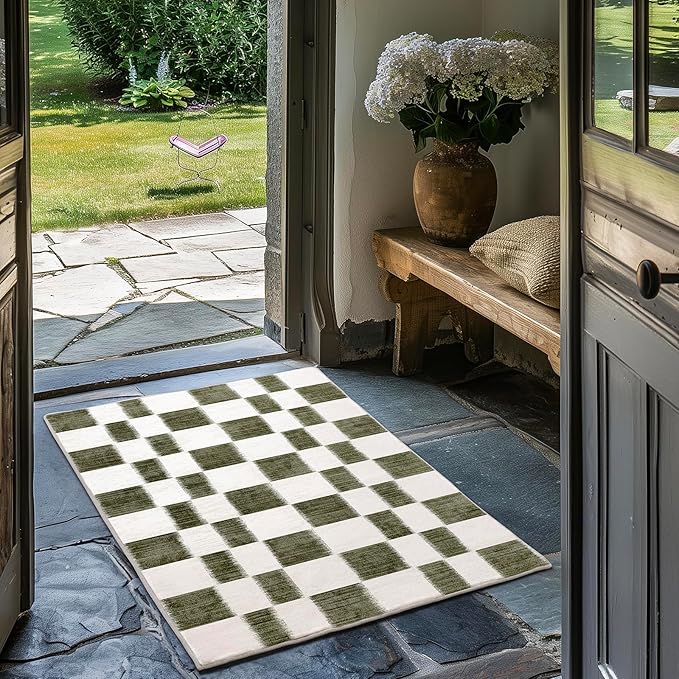 EVERGRACE Checkered Plaid Area Rug 2x3, Soft Fuzzy Faux Wool Rugs Washable Anti Slip Rugs Small Rug Carpet for Entryway Bedroom Living Room Hallway Kitchen Dining Room and Laundry Room, Olive Green