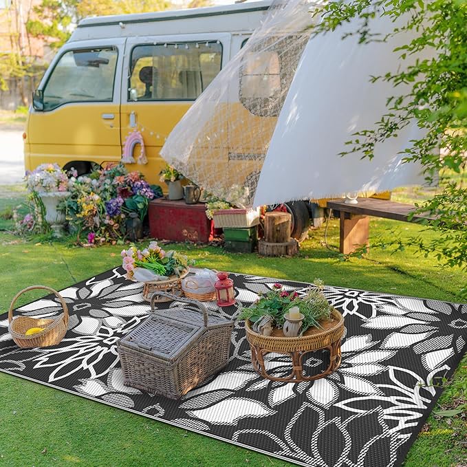 GENIMO Outdoor Rug Waterproof for Patio Decor, 9' x 12' Reversible Plastic Straw Floral Camping Carpet, Large Area Rugs Mats for RV, Camper, Deck, Balcony, Porch, Beach, Picnic, Black & White
