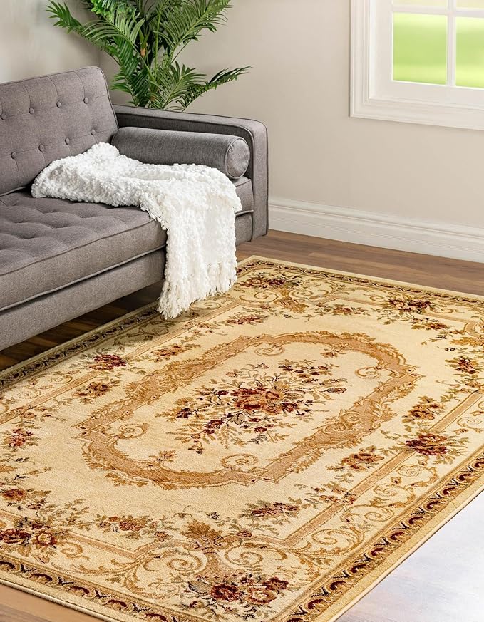 Rugs.com Chateau Collection Rug – 4' x 6' Cream Medium Rug Perfect for Entryways, Kitchens, Breakfast Nooks, Accent Pieces