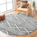 SAFAVIEH Tulum Collection Area Rug - 9' Round, Ivory & Black, Moroccan Boho Tribal Design, Non-Shedding & Easy to Clean, Ideal for Living Room, Bedroom, Dining Space (TUL272B)