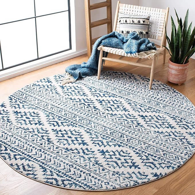 SAFAVIEH Tulum Collection Area Rug - 10' Round, Ivory & Navy, Moroccan Boho Tribal Design, Non-Shedding & Easy to Clean, Ideal for Living Room, Bedroom, Dining Space (TUL272D)
