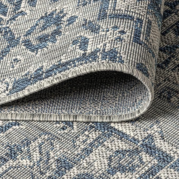 JONATHAN Y Boho Medallion Indoor Outdoor Square Area Rug 3X3 Navy/Gray, Estrella Textured Weave for Backyard, Patio, Porch, Easy-Cleaning, High Traffic, Pet-Friendly, Non-Shedding (SMB105B-3SQ)
