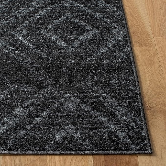 SAFAVIEH Adirondack Collection Accent Rug - 4' x 6', Dark Grey & Grey, Modern Distressed Design, Non-Shedding & Easy Care, Ideal for High Traffic Areas in Entryway, Living Room, Bedroom (ADR131F)