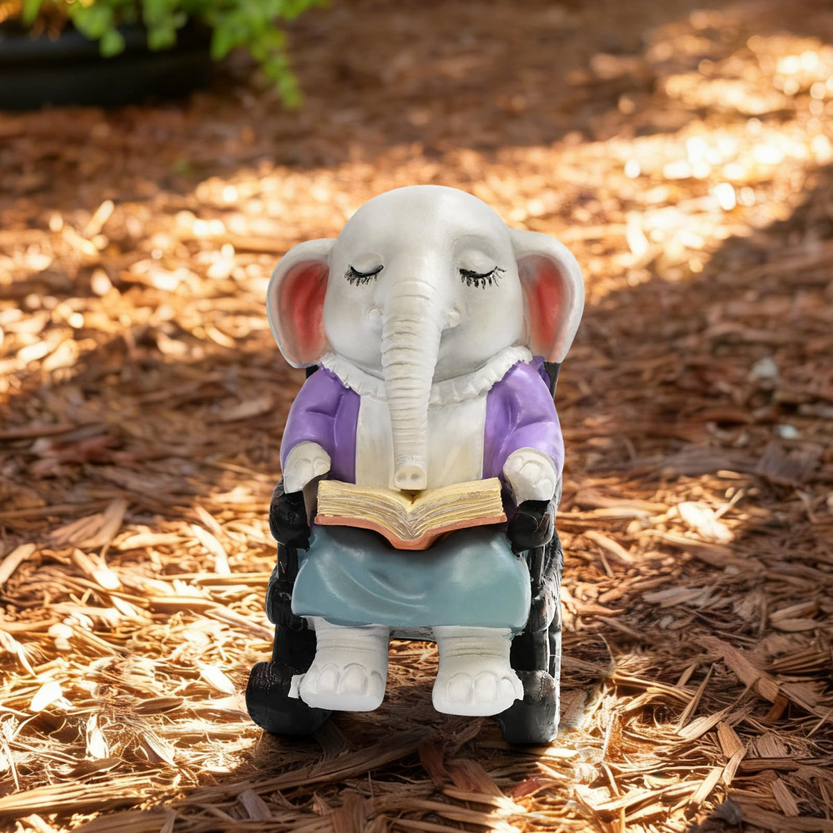 SOWSUN Solar Garden Elephant Statue with LED Light – Outdoor Decor for Patio, Yard & Balcony